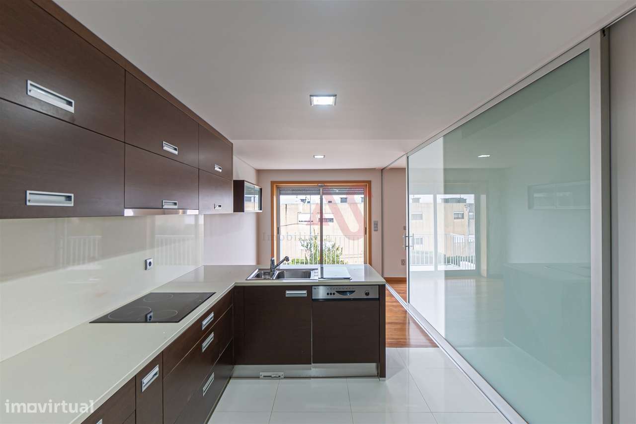 Moradia em Banda T3 em Mesão Frio – Zona Premium de Guimarães-17