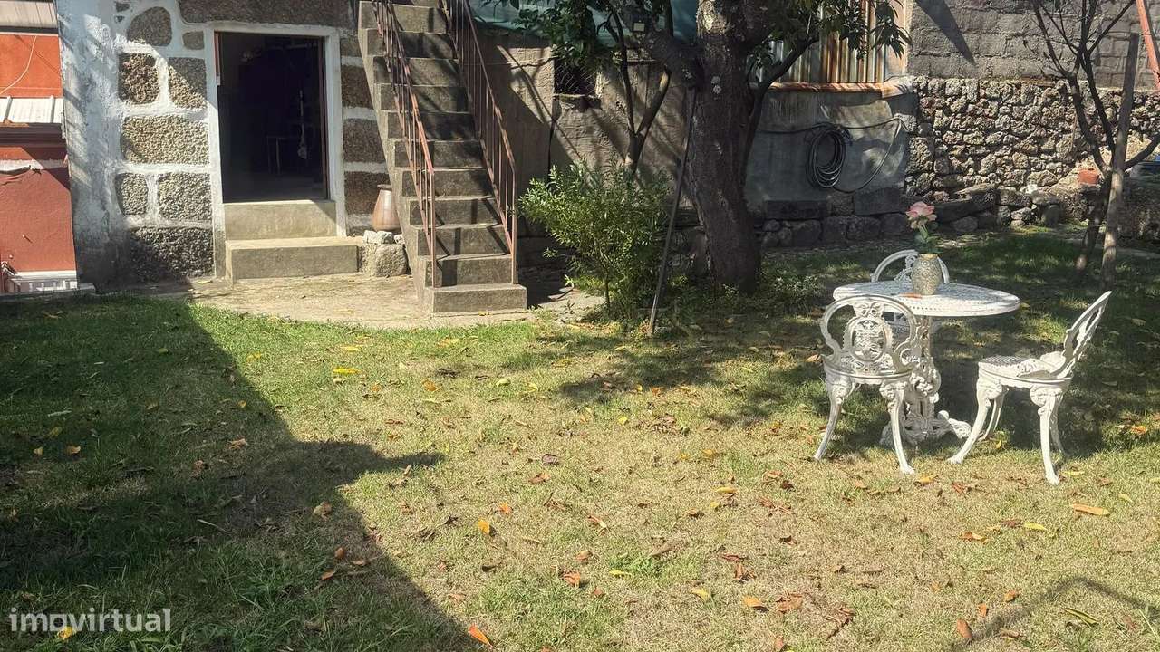 Prédio para Restauro no Centro de Guimarães - Grande imagem: 4/19