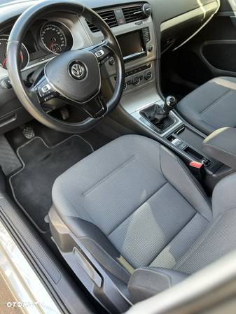 Volkswagen Golf VII 1.2 TSI BMT Comfortline - 25