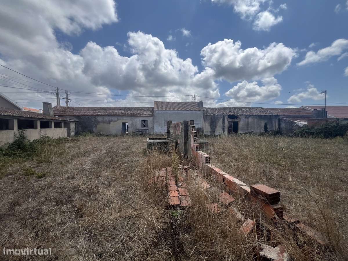 Quintinha com terreno c/ vabilidade de construção!-27