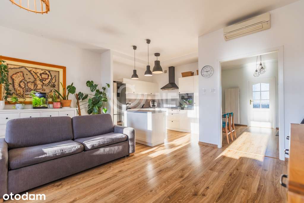 Mieszkanie przy Starówce, widok na Zamek i Basztę!-1