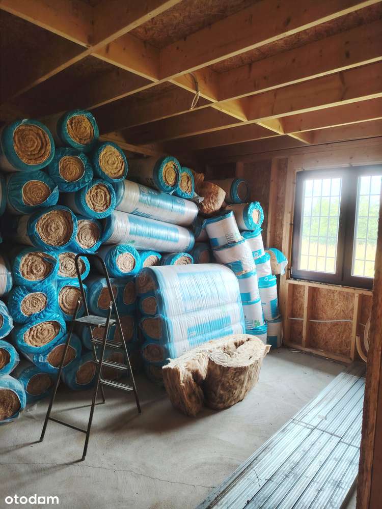 Spokój, las i przestrzeń – dom 172 m² na dużej działce pod Tarczynem - Pełny obrazek: 4/8