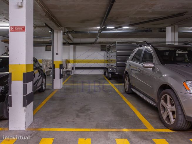 Apartamento T3 Exclusivo na Expo Sul-33