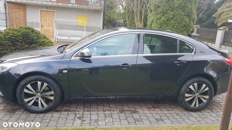 Opel Insignia 2.0 Turbo 4x4 Cosmo - 9