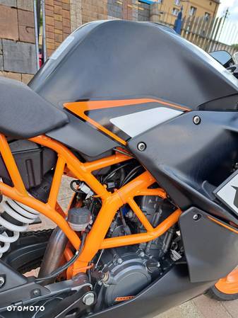 KTM RC 125 - 21