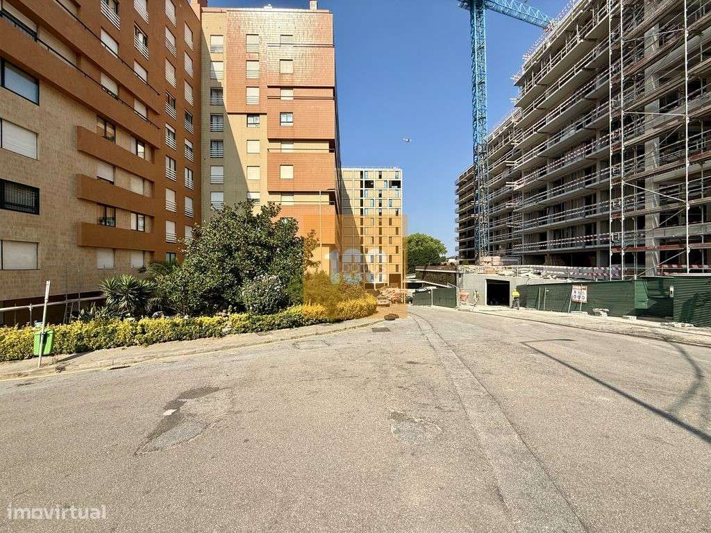 T2 com terraço nos Jardins da Arrábida - Grande imagem: 5/15