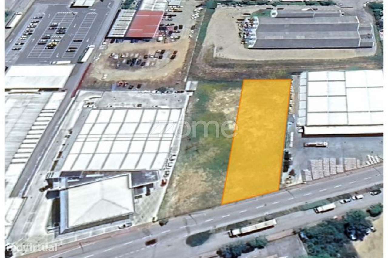 Armazém, 1 350 m², Borbela e Lamas de Olo - Grande imagem: 4/4