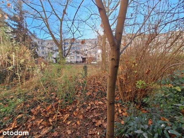 2 pokoje z dużym ogródkiem przy stacji M Lazurowa-2