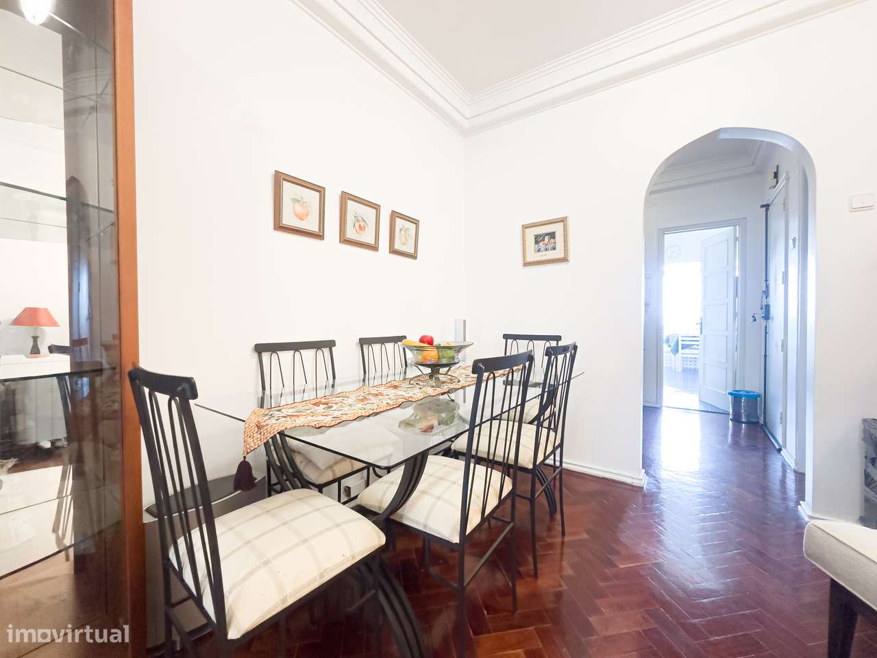 Oportunidade Imperdível - T2 Luminoso com Varanda em Benfica - Grande imagem: 4/21