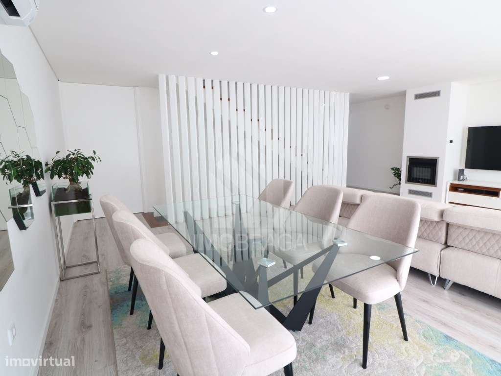 Venda Moradia Banda T3, em Esporões, Braga-11