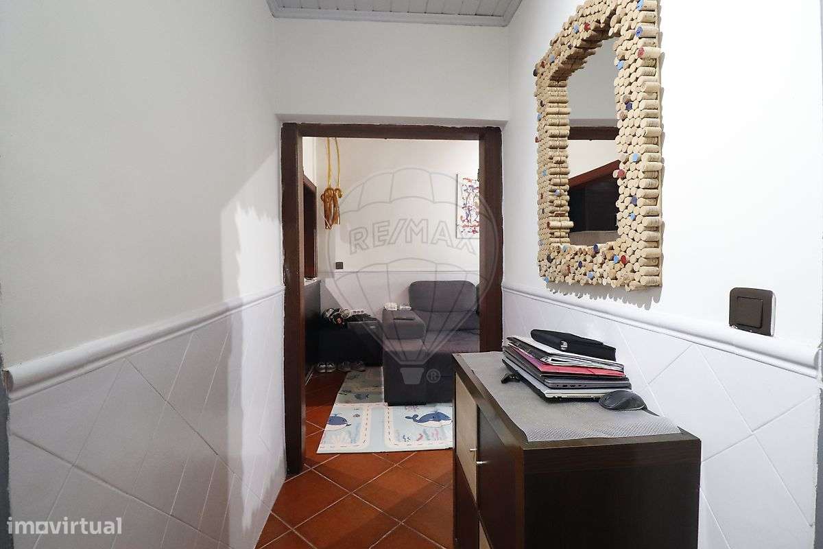 Moradia T2 para venda-15