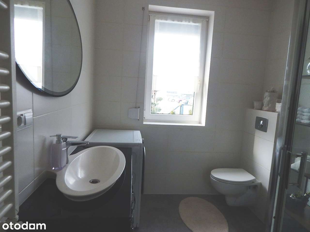 nieduży dom w ciekawym miejscu-6