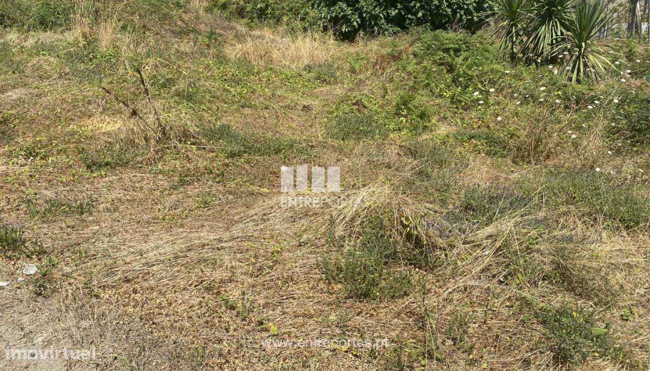 Venda 2 Lotes de Terreno com viabilidade de construção, Rio de Galin - Grande imagem: 3/31