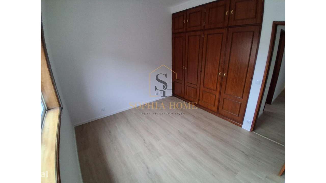 T2 Renovado em Baguim do Monte-9