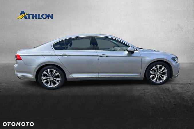 Volkswagen Passat 2.0 TDI EVO Elegance DSG - 6