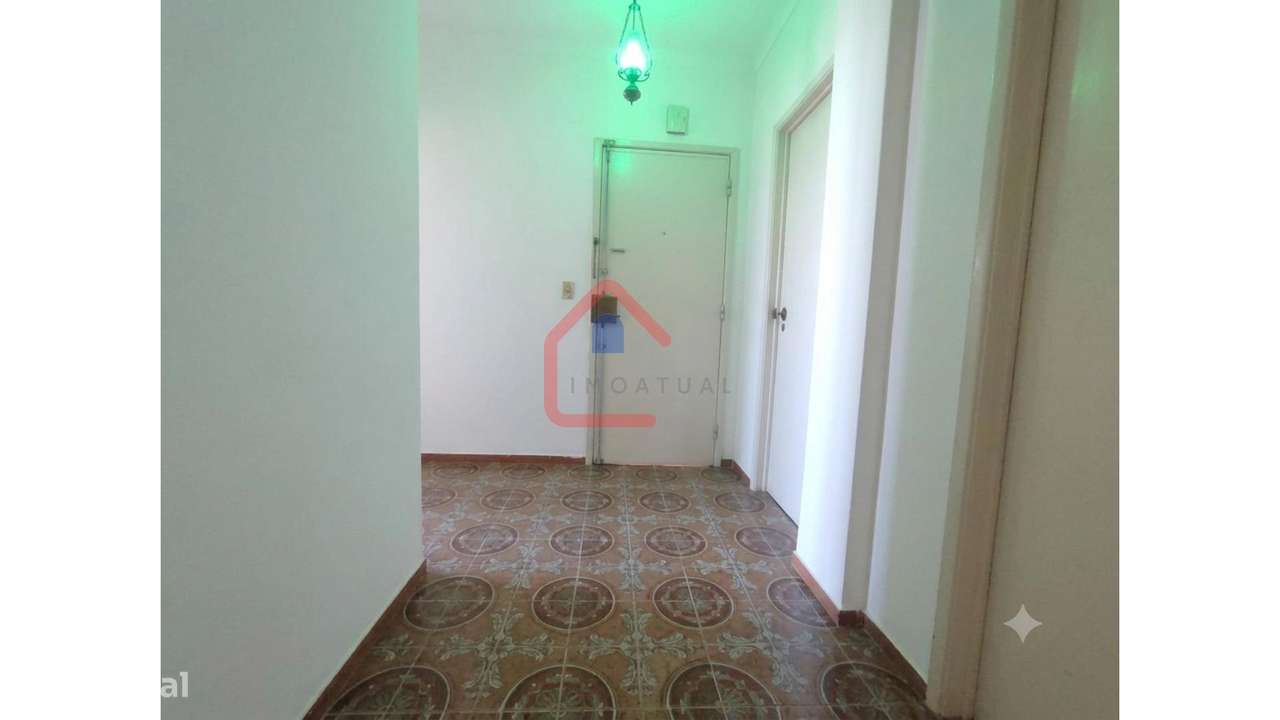 Apartamento T2 em Vila Franca de Xira-10
