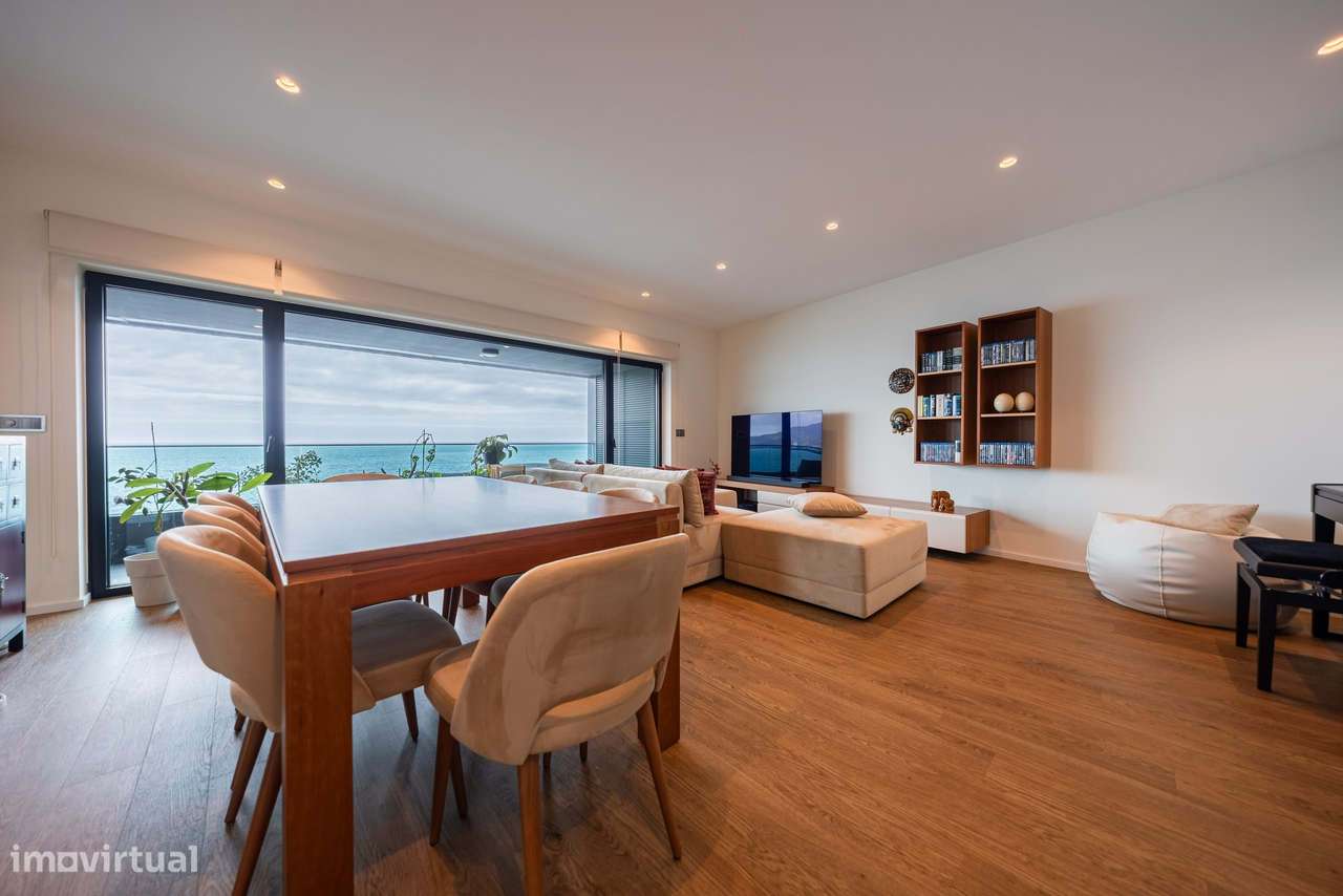 Apartamento T3 à Beira Mar-3