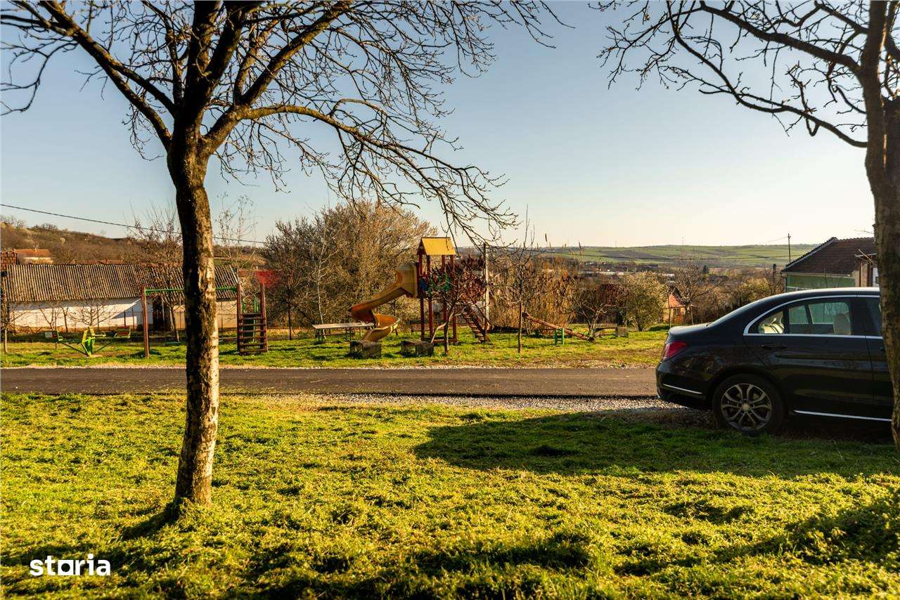 RECO. CASA LA ROSU , CETARIU - Imagine principală: 2/16