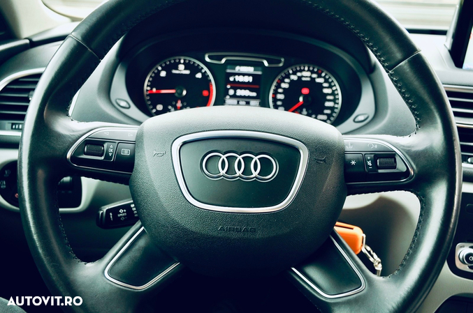 Audi Q3 2.0 TDI Quattro S-Tronic - 26