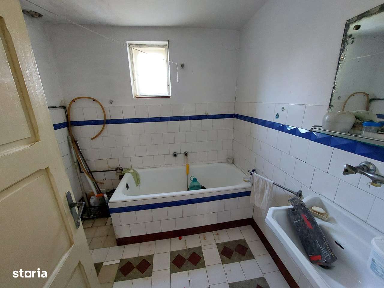 COMISION 0, Casa renovabila 4 camere, Urleta, Banesti-5