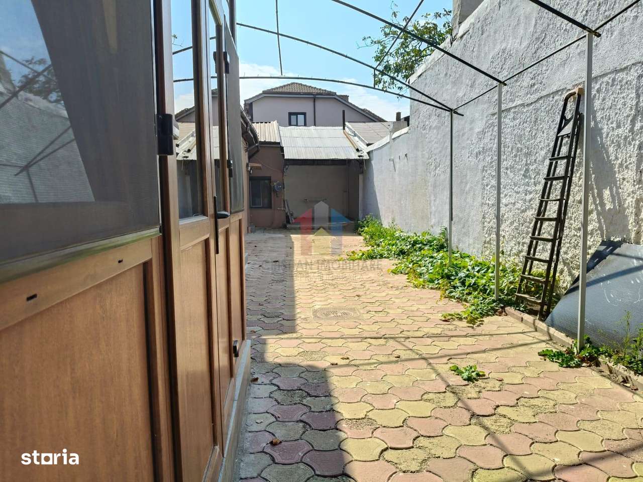 zona Gradinii Publice Casa pretabila pentru 2 familii 150mp utili cu 3 - Imagine principală: 4/20