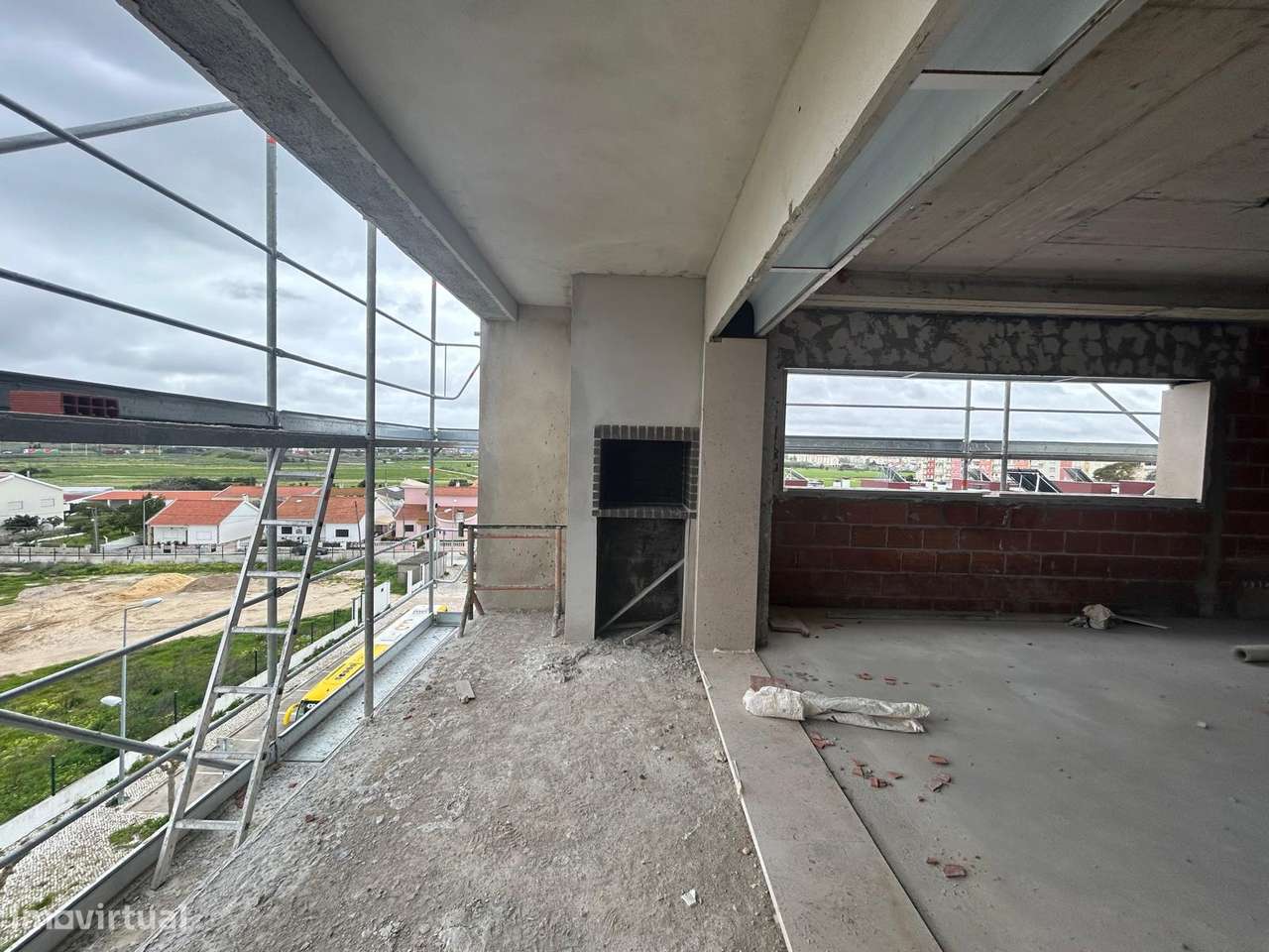 T3 Novo com varanda, terraço, garagem e ar condicionado-12
