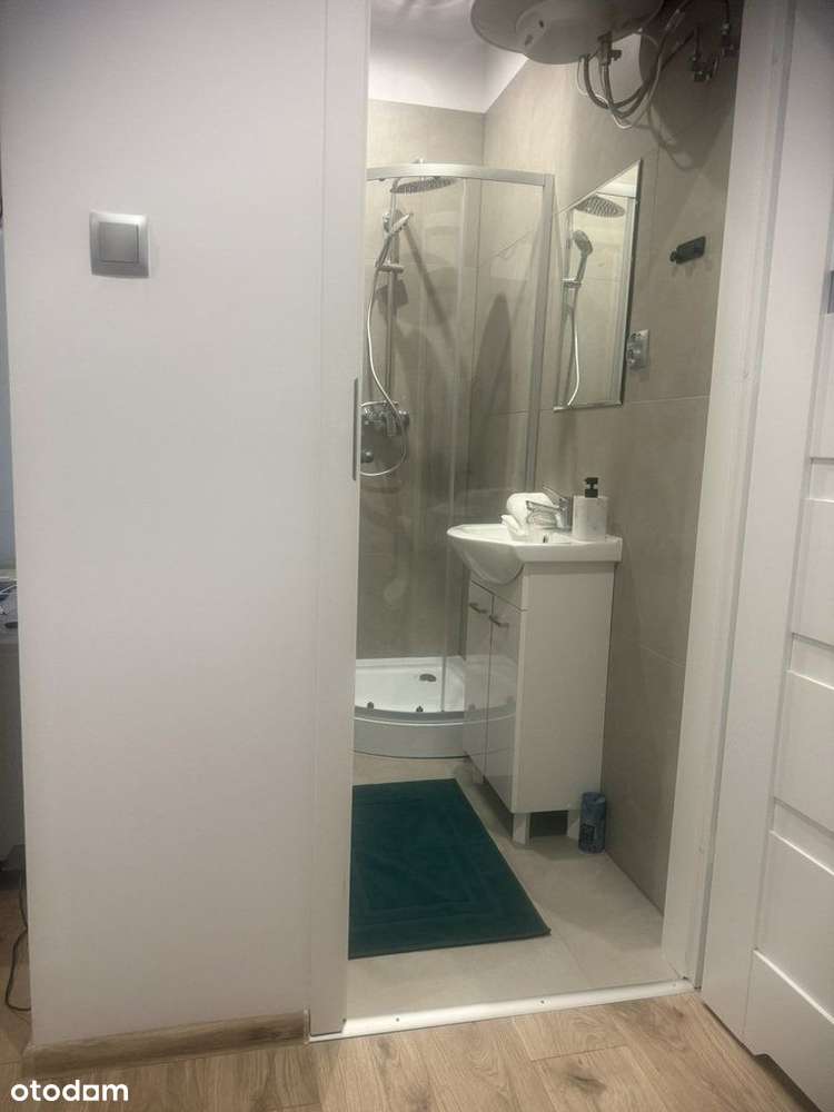 Umeblowana kawalerka do wprowadzenia!!!-12