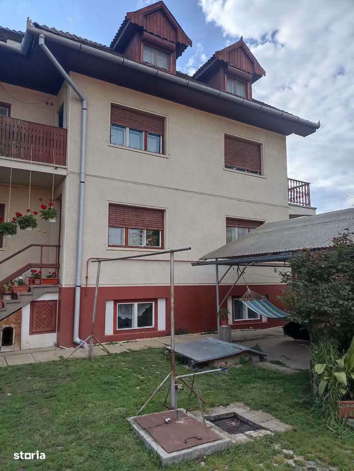 De vânzare casā particularā în Sfântu Gheorghe-14