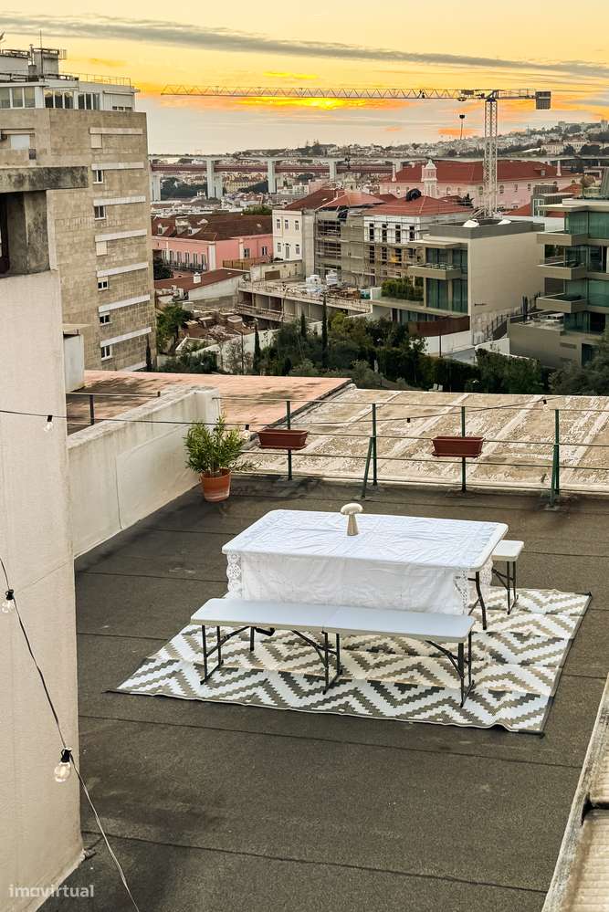 Newly Renovated 3-Bedroom Apartment In Estrela - Grande imagem: 3/37