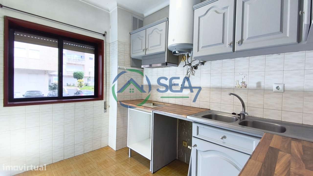 Apartamento T2 na praia da Amorosa, Chafé-7