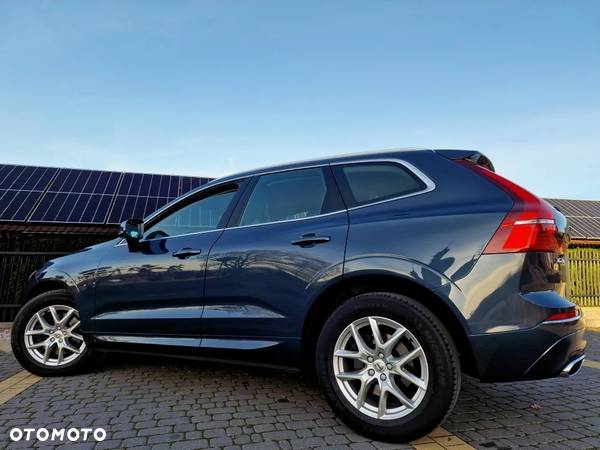 Volvo XC 60 D4 AWD Momentum - 2