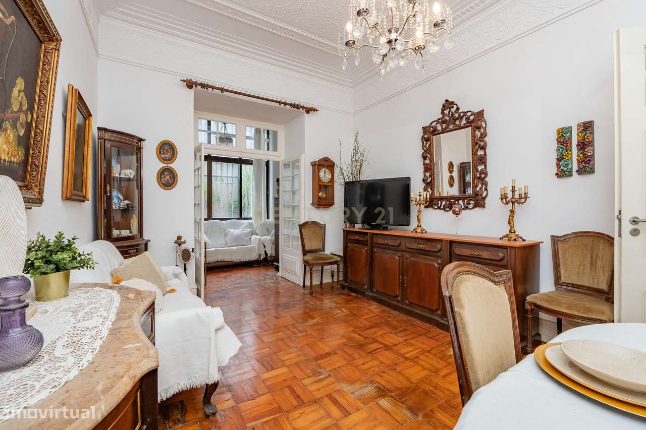 T3  (5 ass.) com terraço, elevador e arrecadação - Rua do Zaire-13