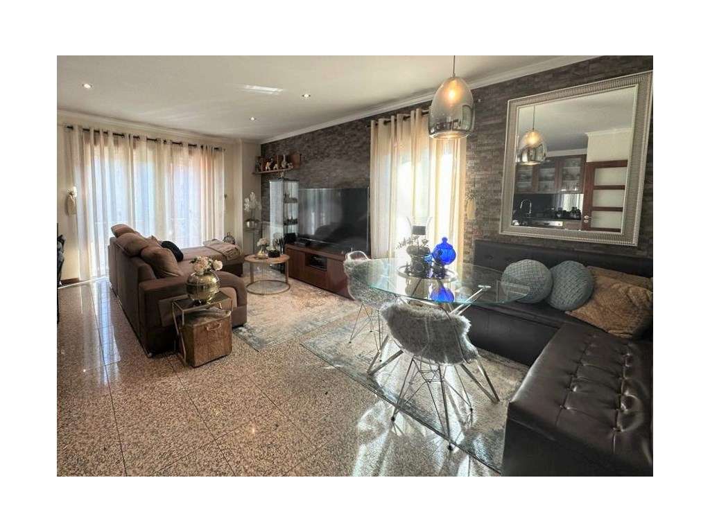 T3+1 em Póvoa de Varzim - Grande imagem: 1/26