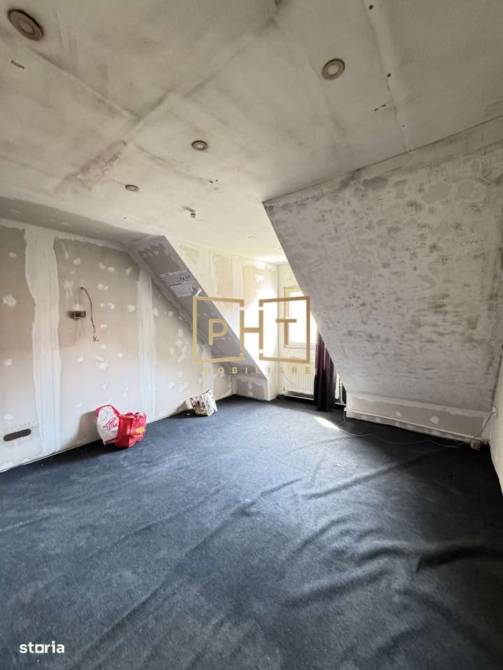 Casa renovabila, 3 camere, 2 bai, 2 niveluri, 39 mp curte, parcare, Er - Imagine principală: 5/14