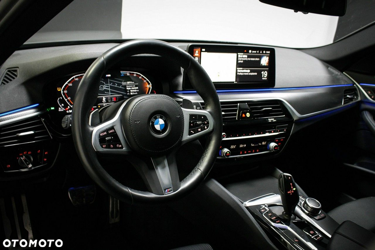 BMW Seria 5 - 16