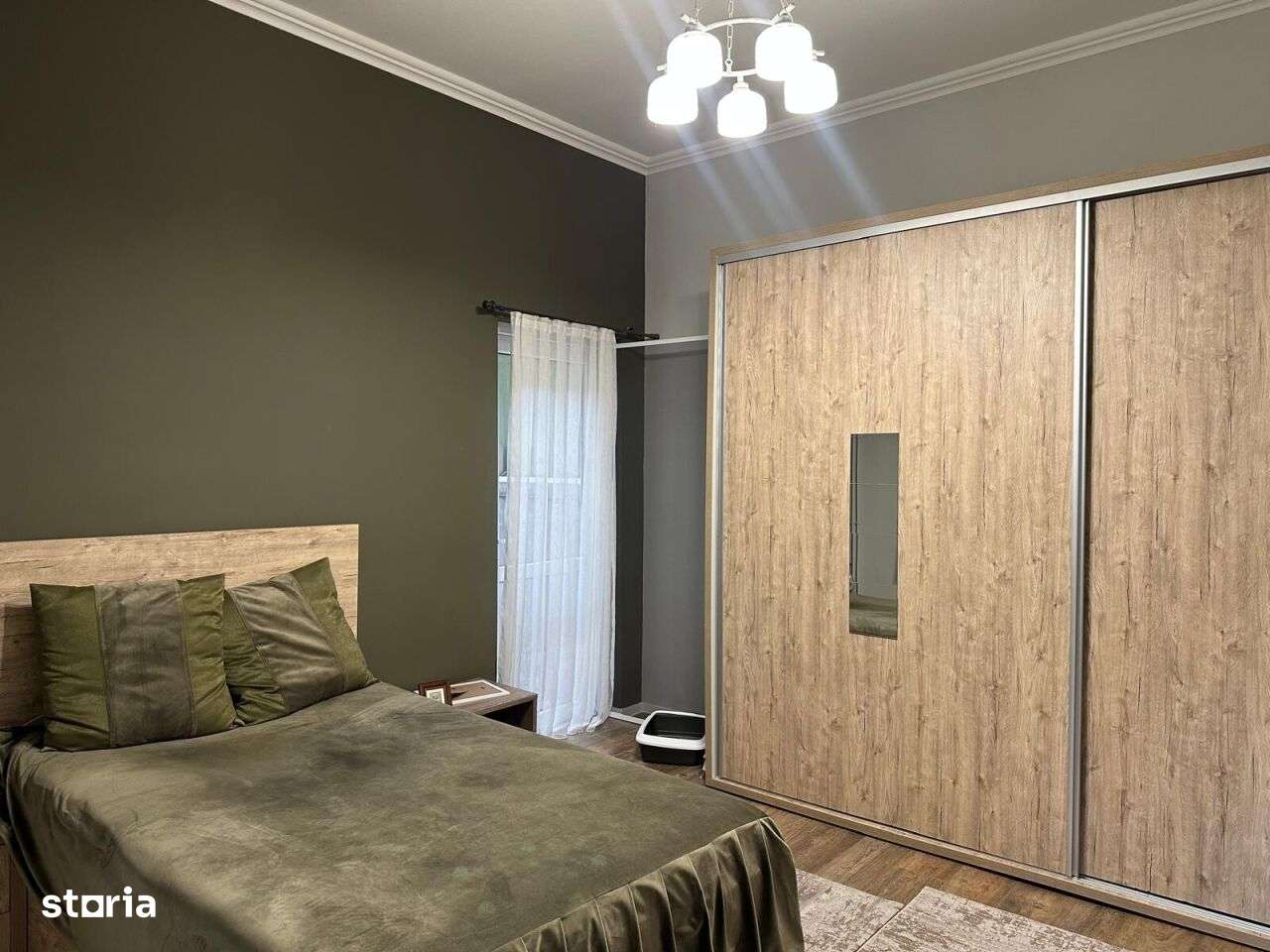 Casa spatioasa cu 482mp teren, de vanzare, central Sirul Canonicilor - Imagine principală: 2/20