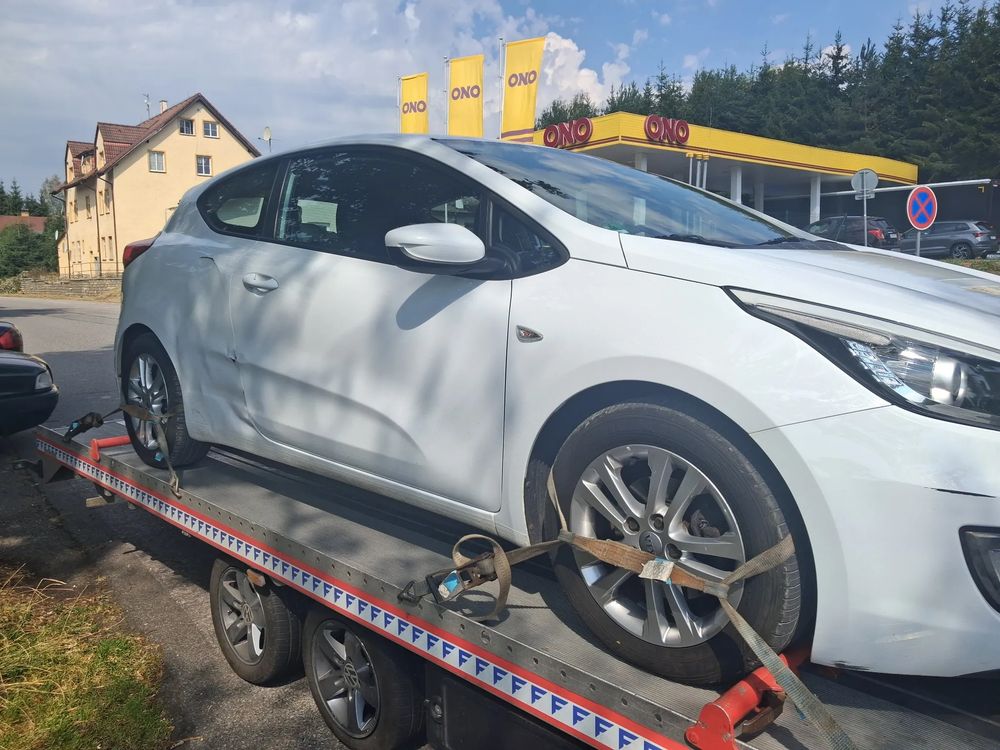 Kia Ceed 1.6 GDI Spirit 2013