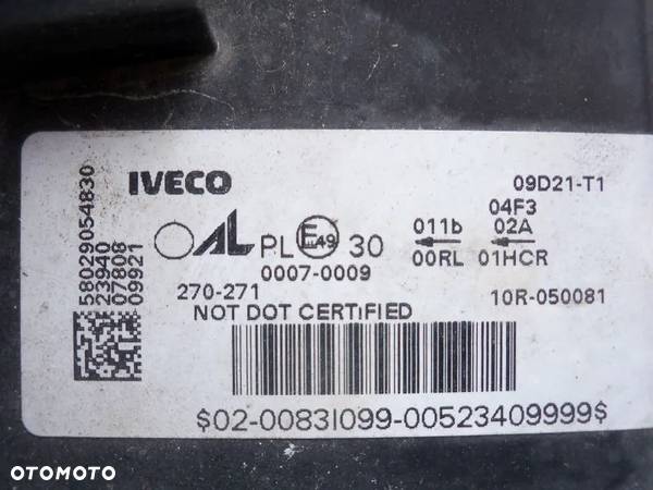 Iveco S-Way lampa przednia prawa full  LED 5802905483 - 3