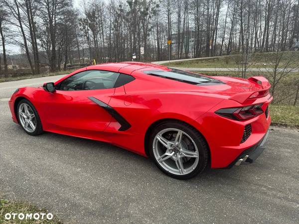 Chevrolet Corvette - 7