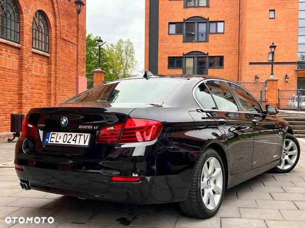 BMW Seria 5 525d xDrive Luxury Line - 4