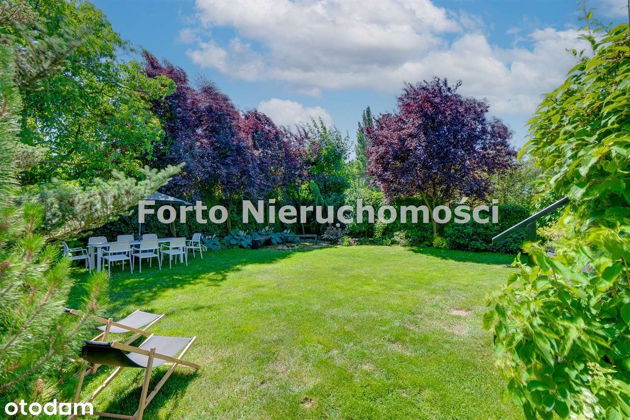 Dom w Chorzowie Batorym na ulicy Kasztanowej-14