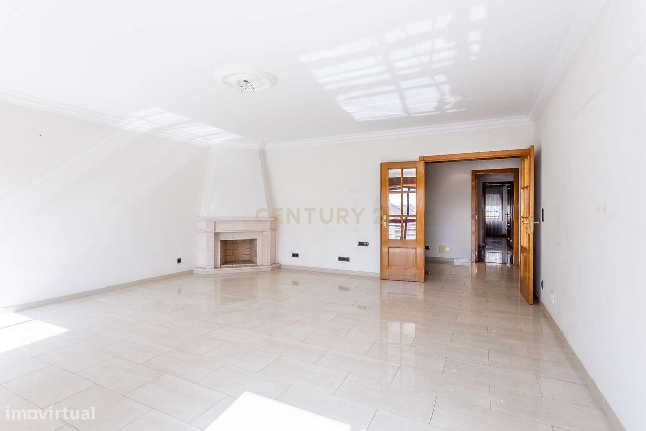 Excelente apartamento T3 na Venteira - Amadora-3