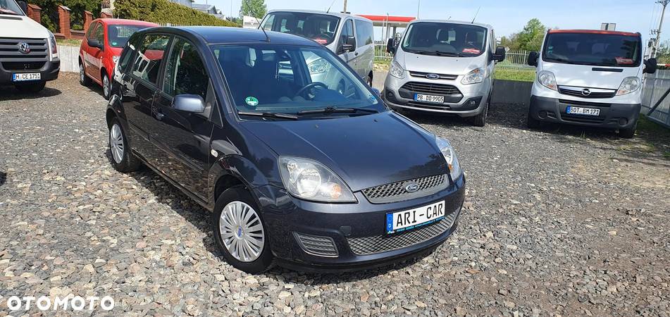 Ford Fiesta - 4