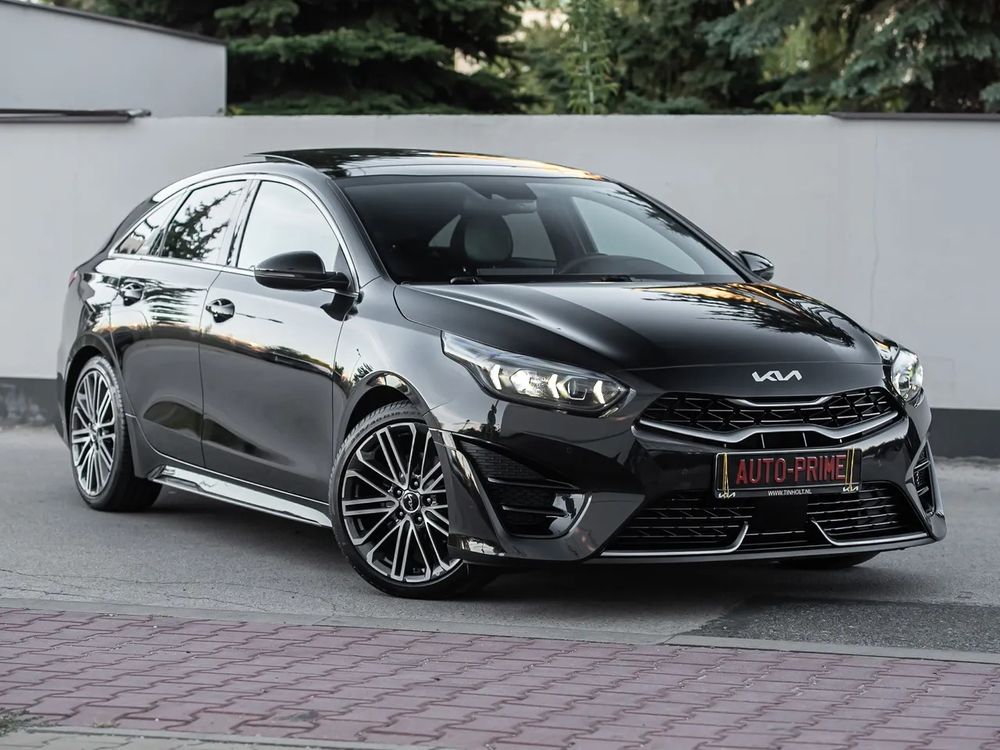 Kia Ceed 1.5 T-GDI DCT7 OPF GT LINE 2021