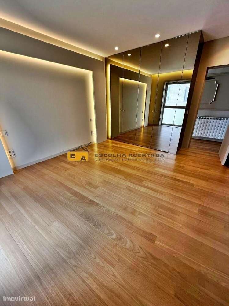 T4 em Vila do Conde - Grande imagem: 5/39