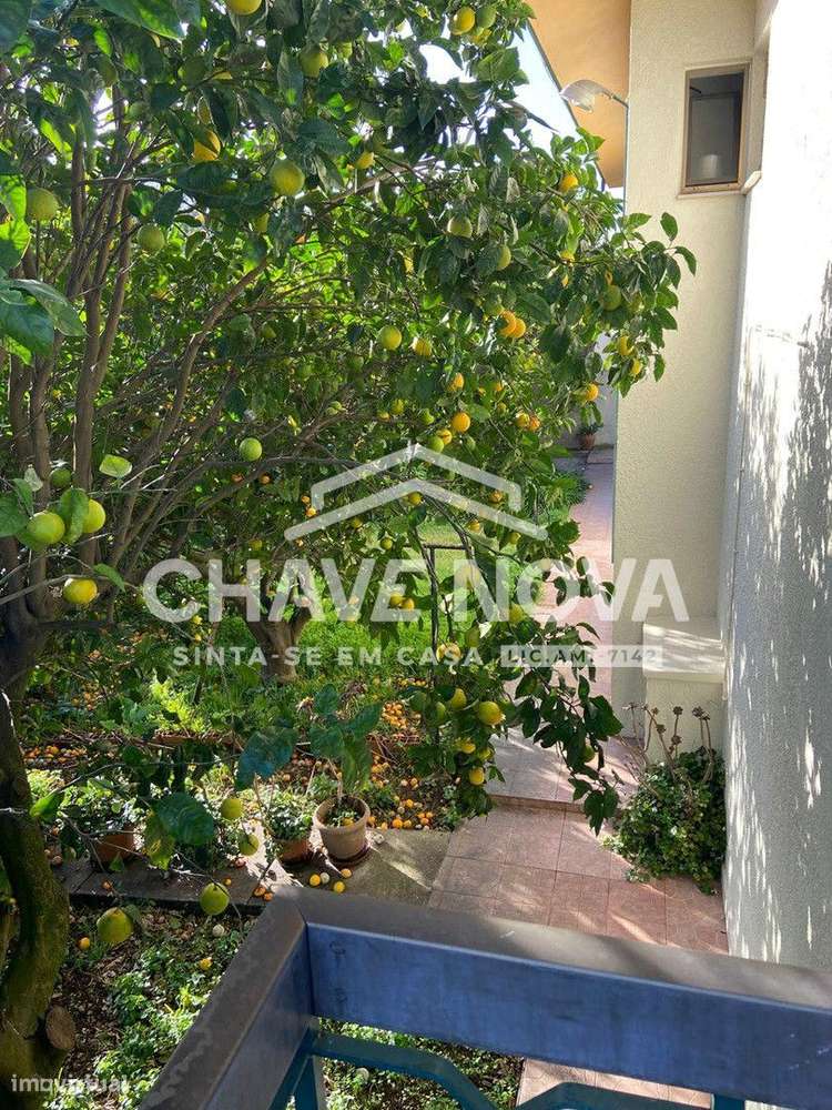 MORADIA ISOLADA V3+1  SERZEDO E PEROSINHO (VILA NOVA DE GAIA)-7