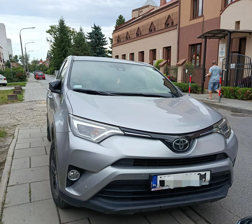 Toyota Rav4 IV (2012-2018) Hybrid Platinum 4x4 2017