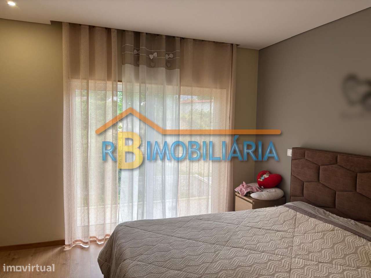 Moradia V3 no Areeiro, Arouca-7