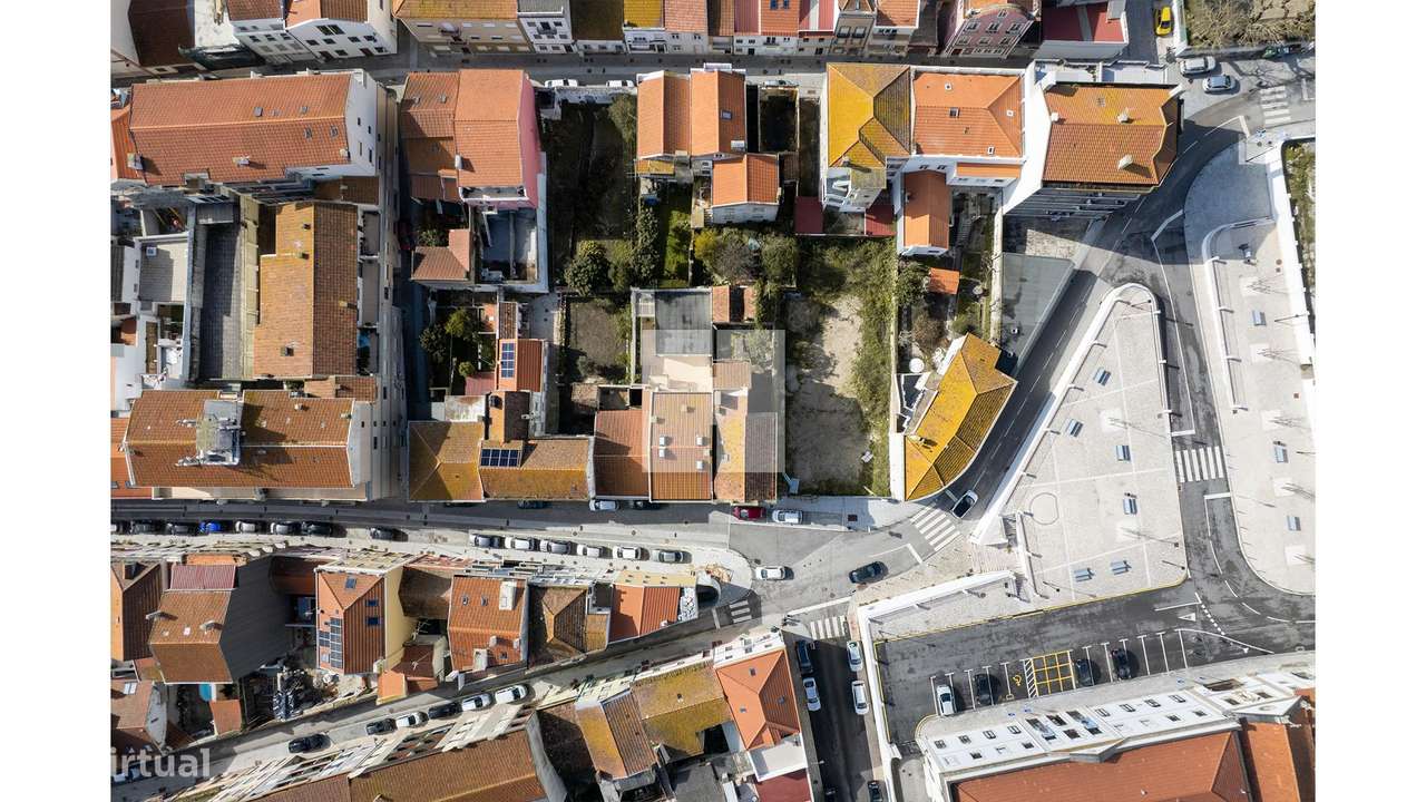 Moradia para Restaurar T10-21