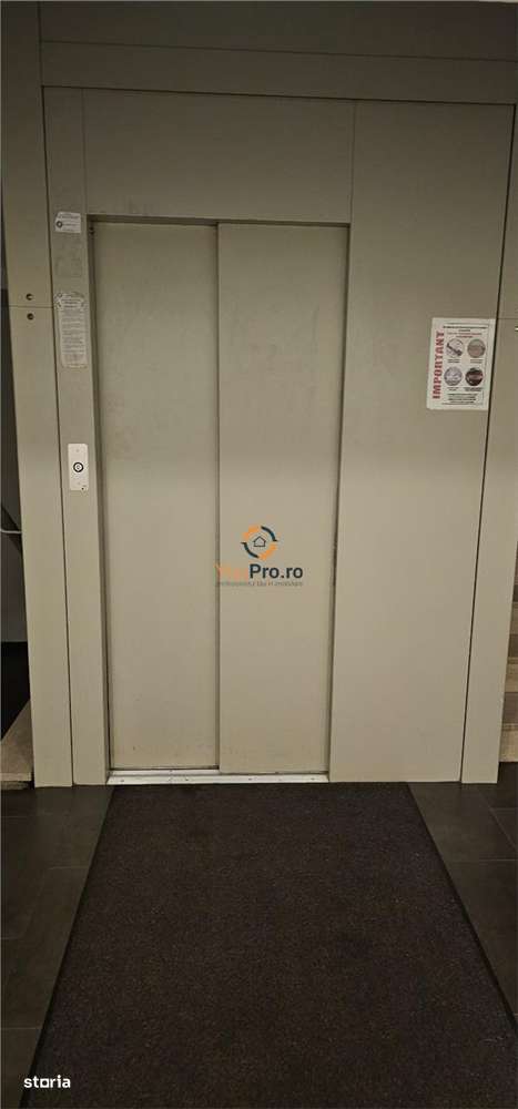 Decomandat cu lift si loc de parcare Complexul Studentesc-7